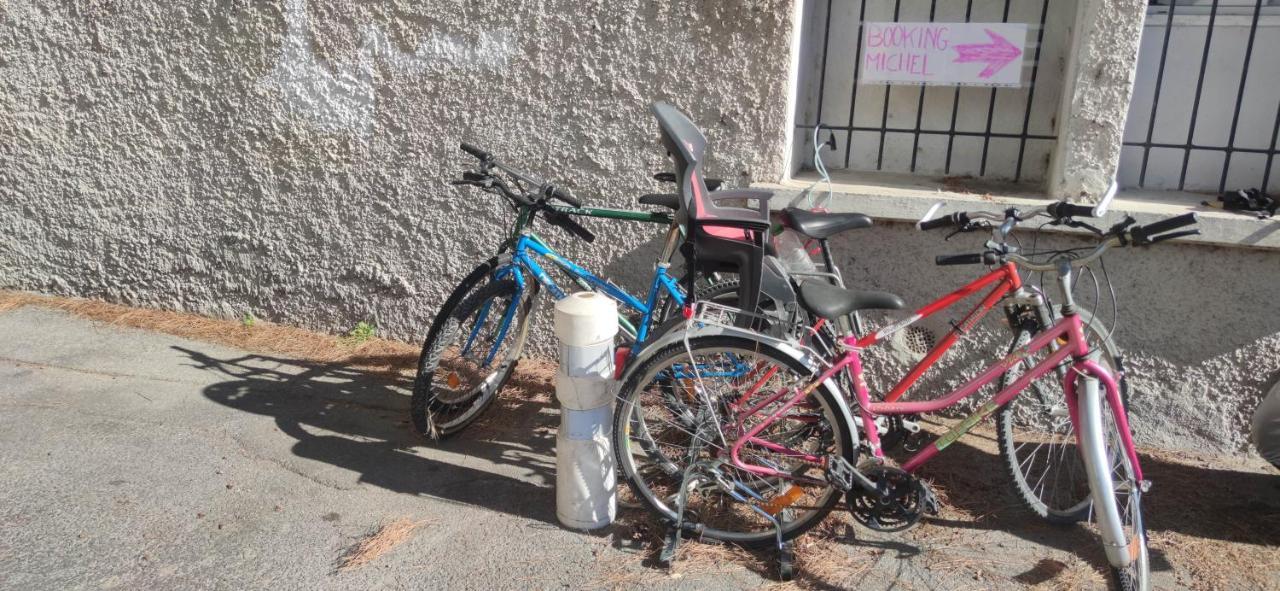 Logement Entier A 15 Mn D'Avignon, 10Mn D'Orange Deux Chambres ロックモール エクステリア 写真